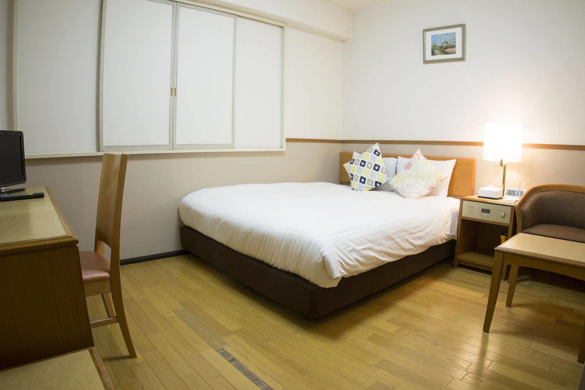 Smile Hotel Atsugi Exterior foto