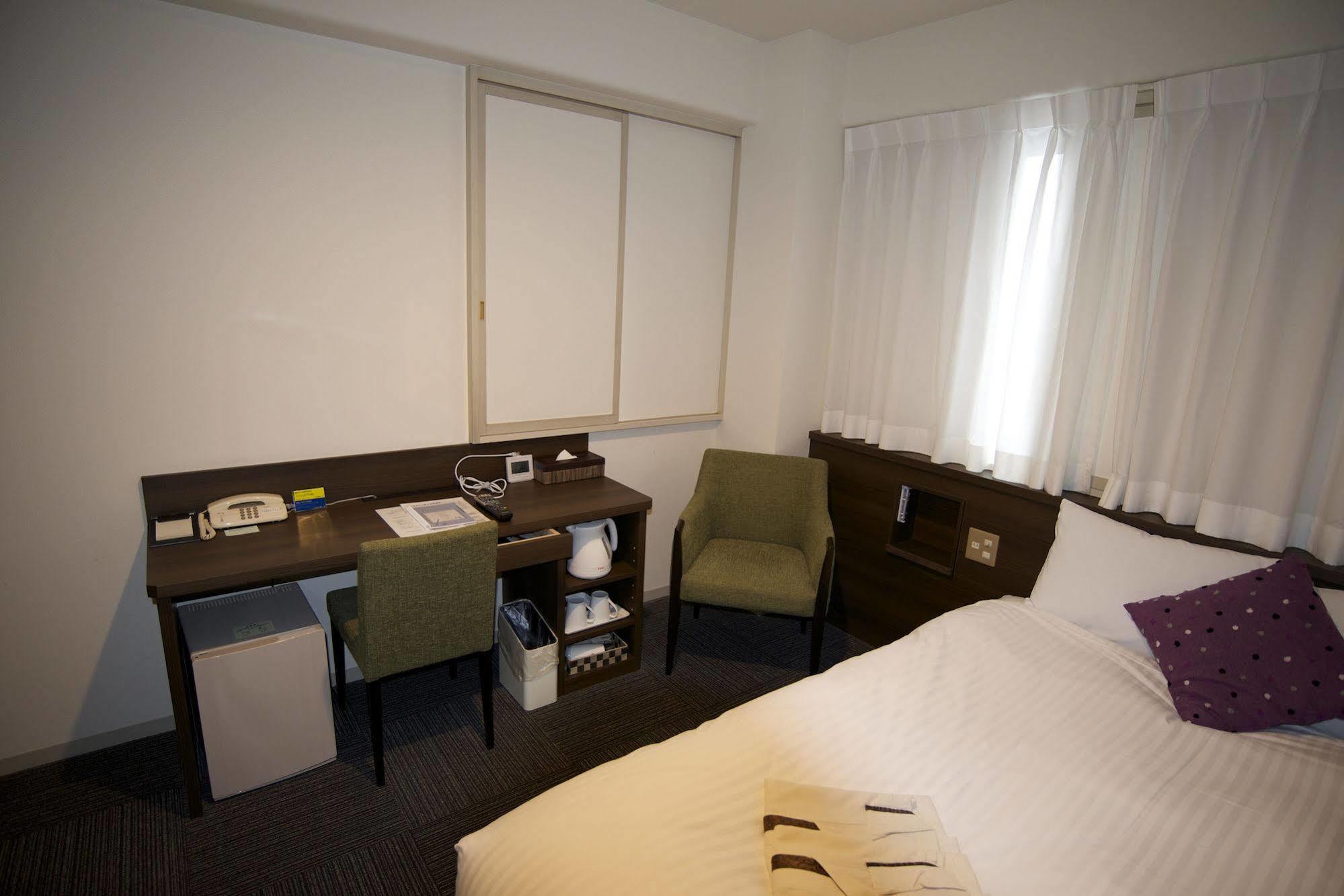 Smile Hotel Atsugi Exterior foto
