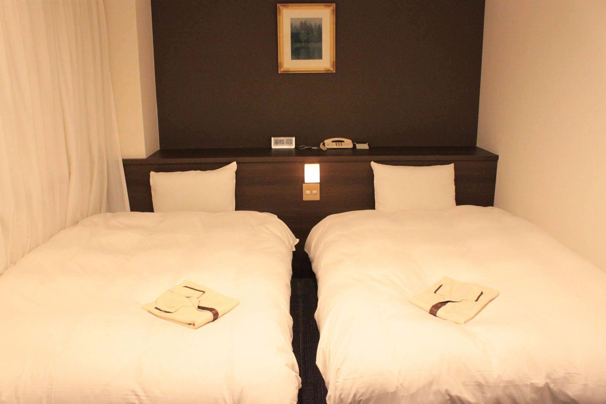 Smile Hotel Atsugi Exterior foto